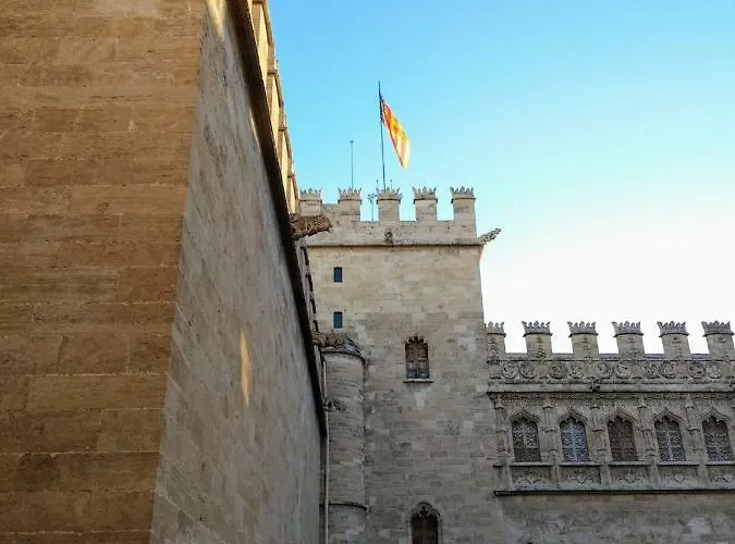 Апартаменты Valencian Dreams Lonja
